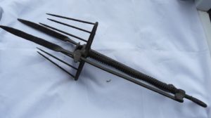 SOLD - The Anglo Impassable Mole Trap (7141)
