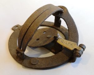 SOLD 4" Smooth jaw GILPA pole trap (7315)