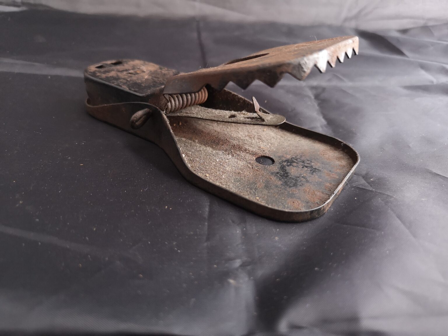 Vintage Traps 7356 setbVintage Traps